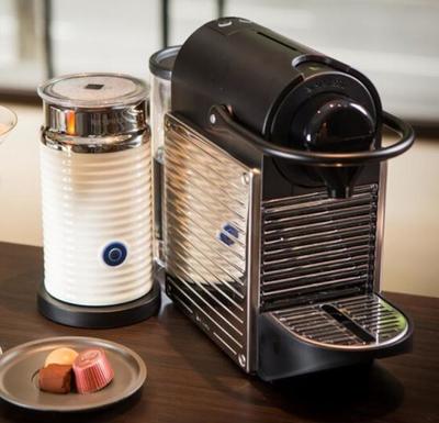 速溶咖啡喝膩了?最懶人的咖啡機(jī)玩法了解下